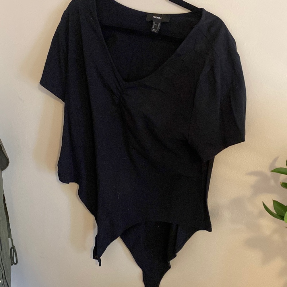 Black shirt sleeve v neck body suit